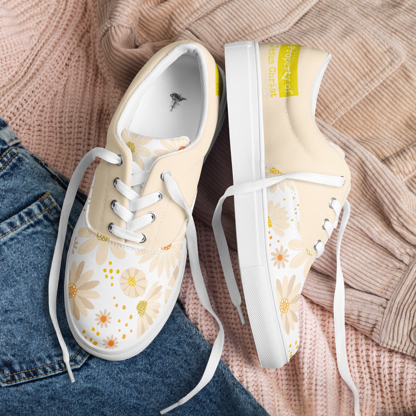 Property Yellow women’s lace-up canvas shoes